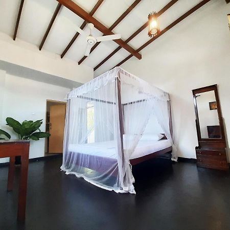 Sunstyle Mirissa Guest House Bagian luar foto