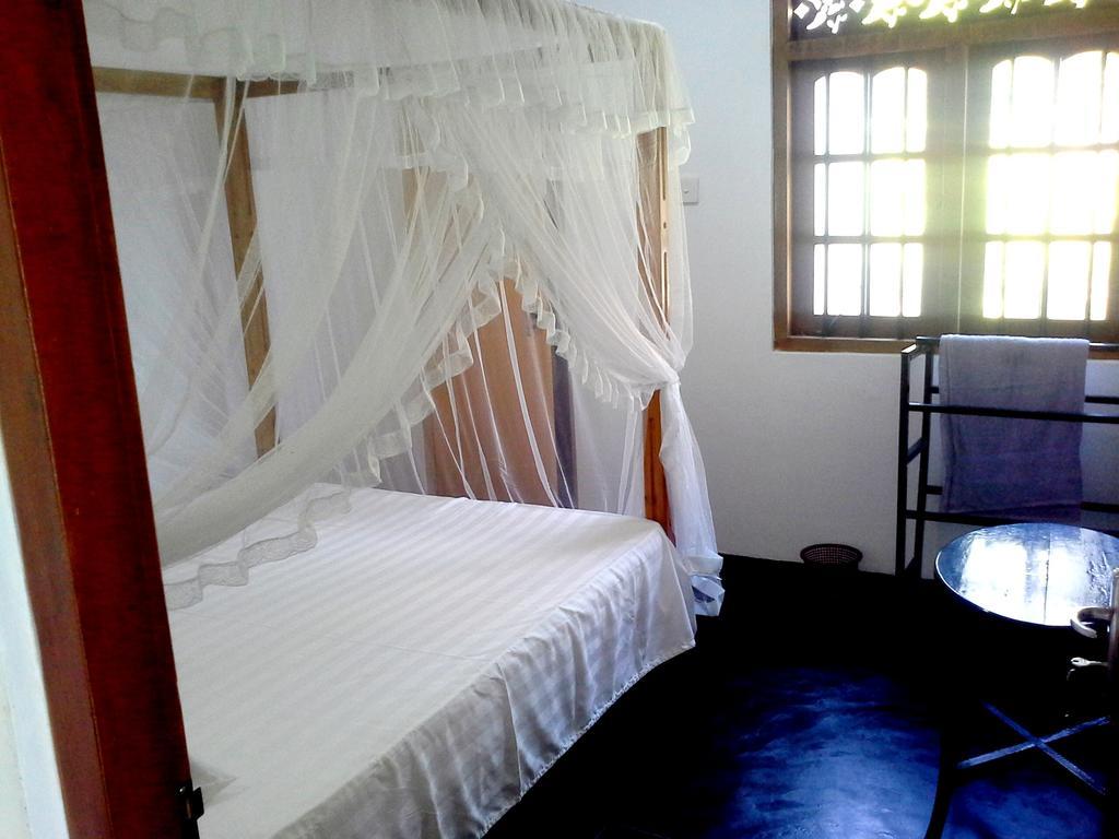 Sunstyle Mirissa Guest House Ruang foto