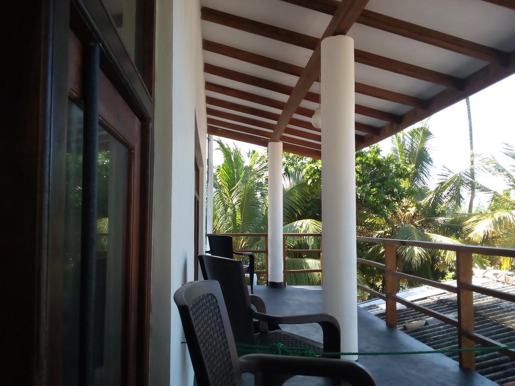 Sunstyle Mirissa Guest House Bagian luar foto