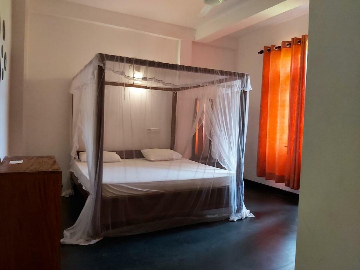 Sunstyle Mirissa Guest House Bagian luar foto