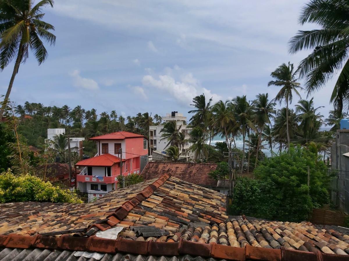 Sunstyle Mirissa Guest House Bagian luar foto